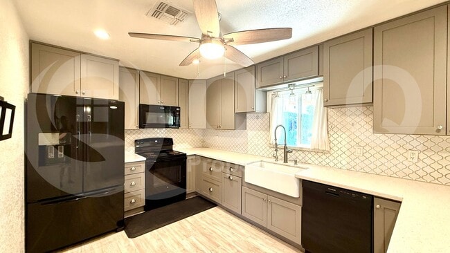Photo - 4518 W Crivello Ave