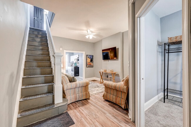 Living room - 307 Whitridge Ave