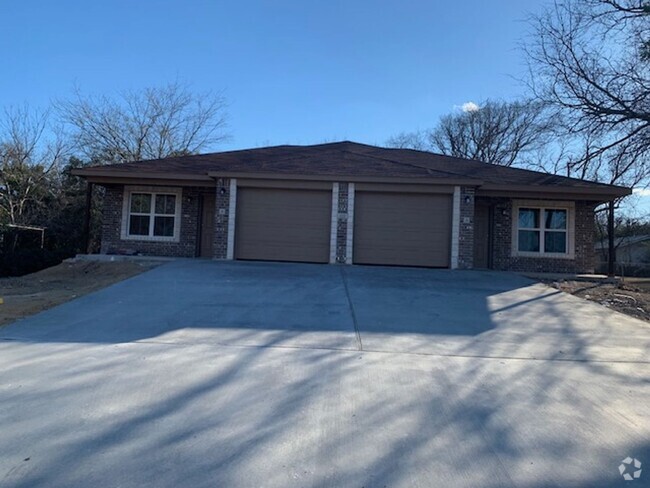 Building Photo - 122 Turnbo Rd Rental