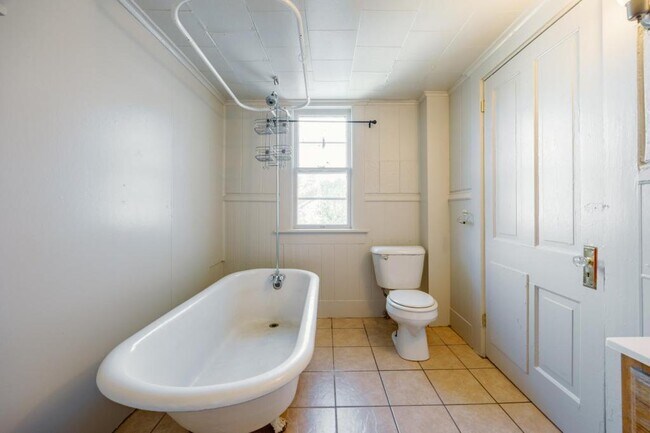 Photo - 313 Cherry St