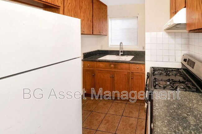 Photo - 1426 48th Ave Unidad A