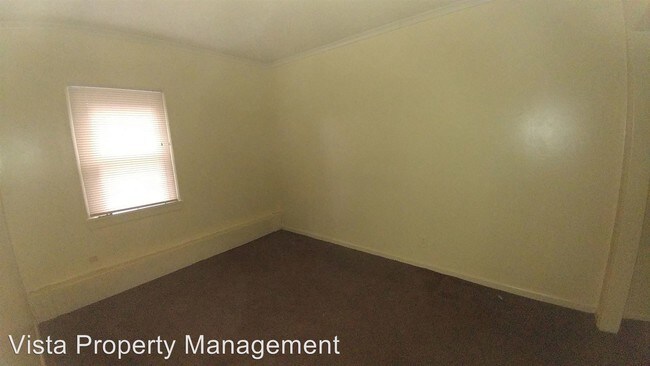 Photo - 1 br, 1 bath Apartment - 4725 Lake Ave