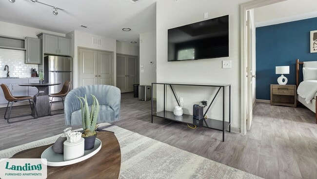 Photo - 7116 Finn Hall Ave Apartamento Unidad 11-301.1410274