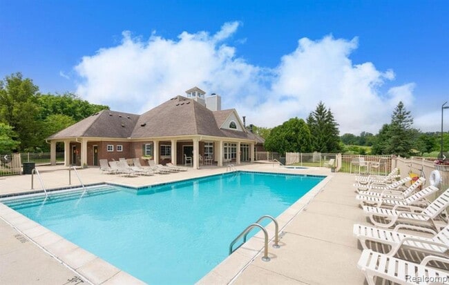 Photo - 12101 Pinehurst Ln