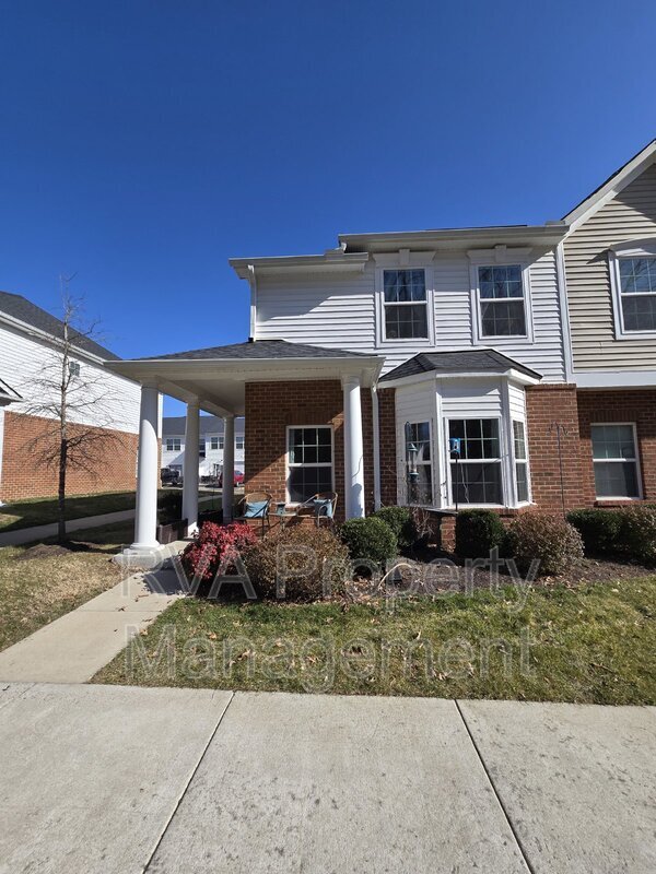 Photo - 7370 Pebble Lake Dr Townhome