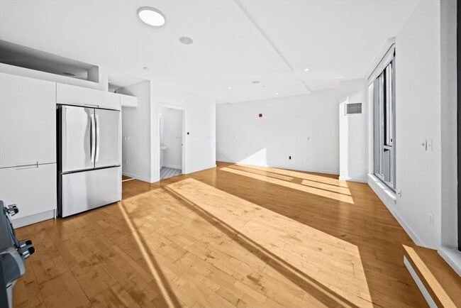 Photo - 346 Congress St Unit 609