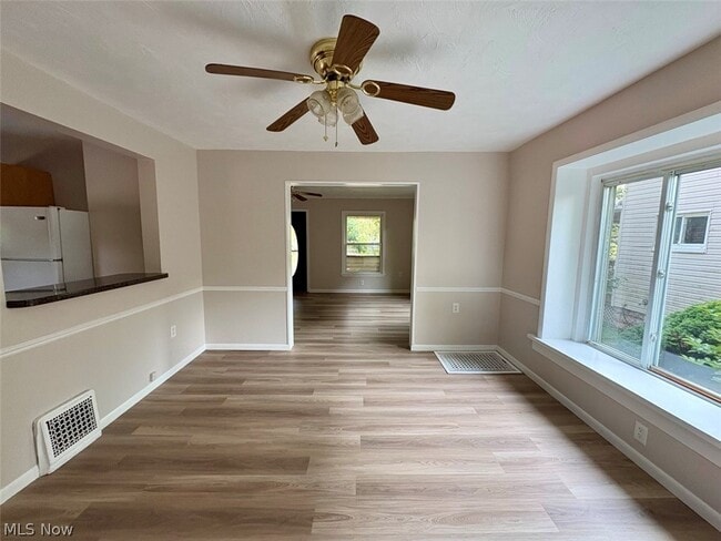 Photo - 605 Sackett Ave