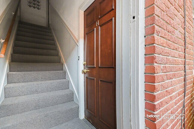 Photo - 1822 N Rock Springs Rd NE Unit 11