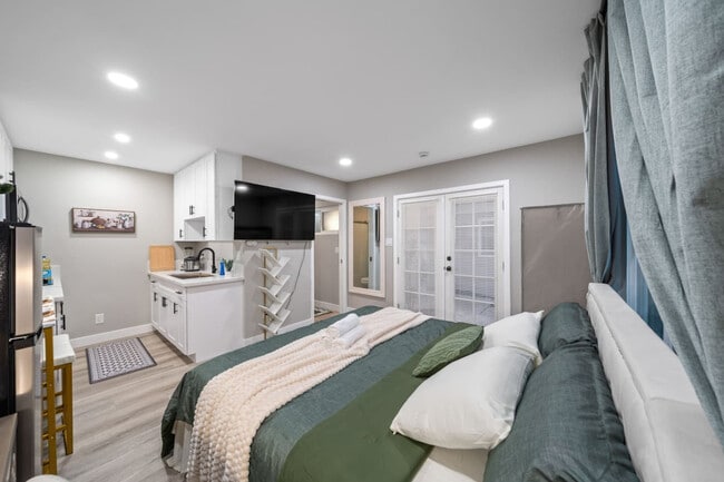 Photo - 9827 San Diego St Unit ID1283134P