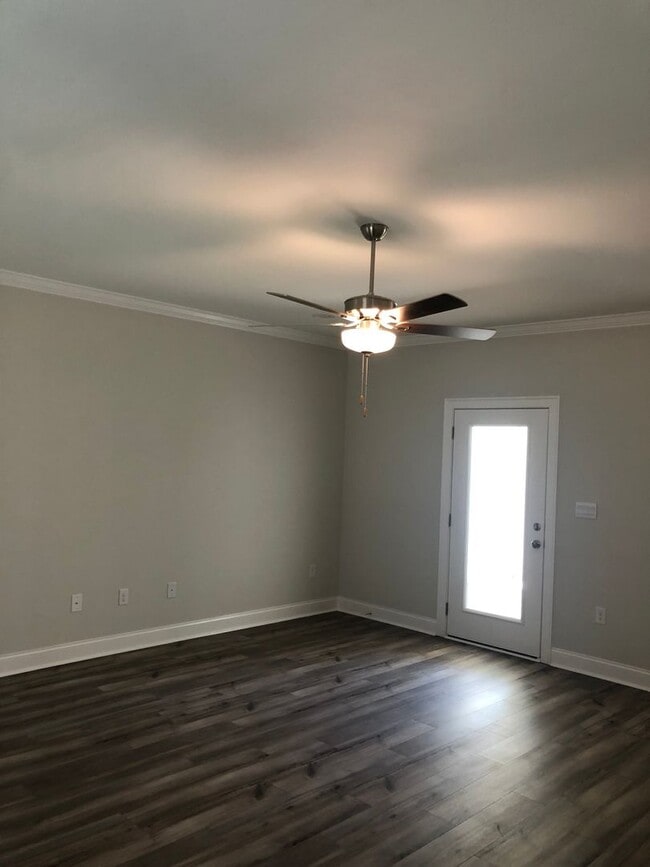Photo - 129 Hunters Hill Wy Unit 129 Hunters Hill Way