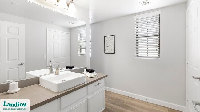 Photo - 9242 W Russell Rd Unit 09-211.1410747