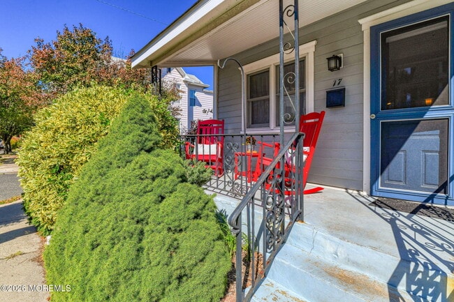 Photo - 77 Abbott Ave