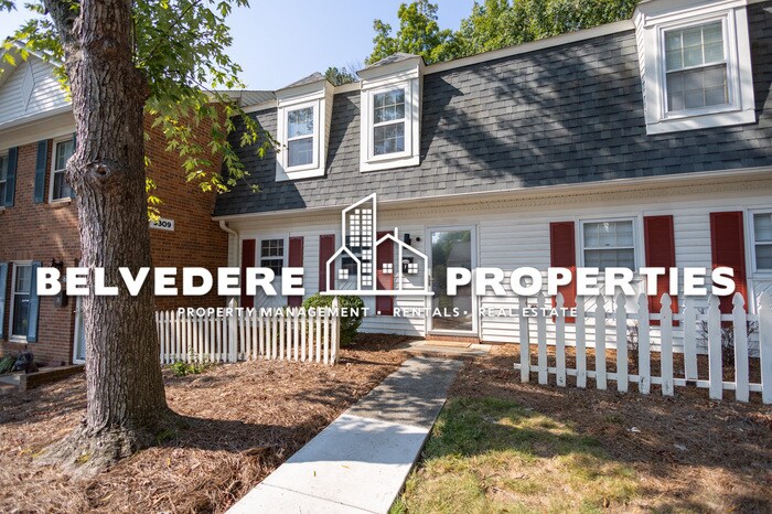 Photo - 3309 Regents Park Ln