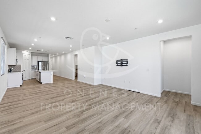 Photo - 4-bedroom, 2-bathroom home in the sought-after Seasons at Riverton South community in Plumas Lake