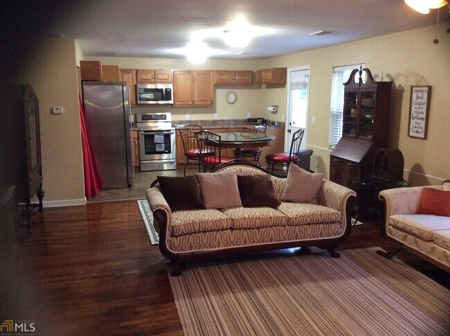 Photo - 1385 Elizabeth Ln Unit 200