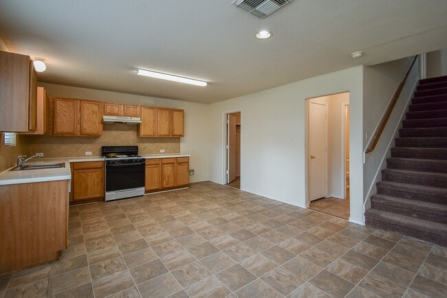 Photo - 18214 Olive Leaf Dr