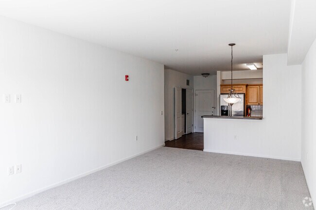 2BR, 2BA - 1,180SF - Living Area