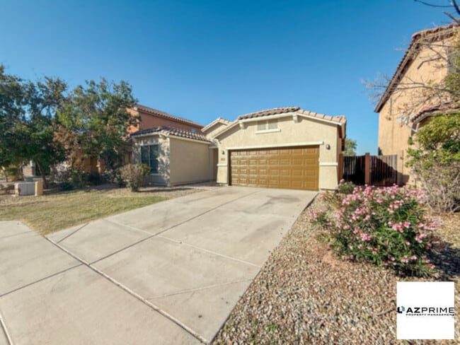 Building Photo - Exquisite 3/2 Tolleson House with Spacious Backyard!