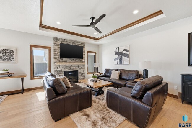 Photo - 2701 W Oak Hill Dr