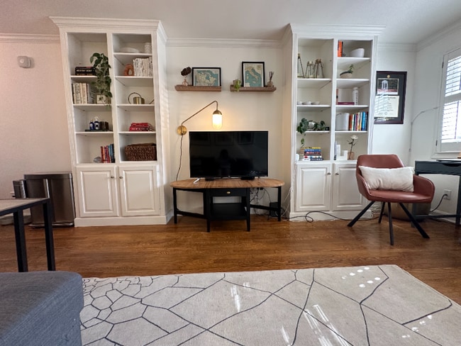 Photo - 618 S Pitt St