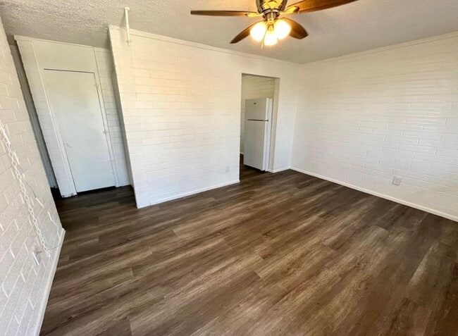 1403 N French St