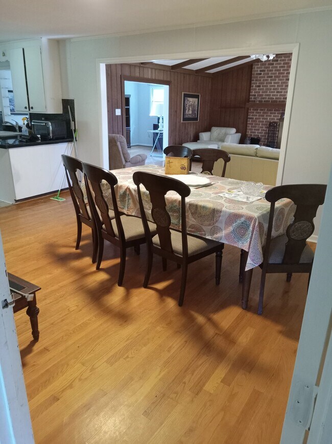 Photo - 6518 Alexander Dr Unit C