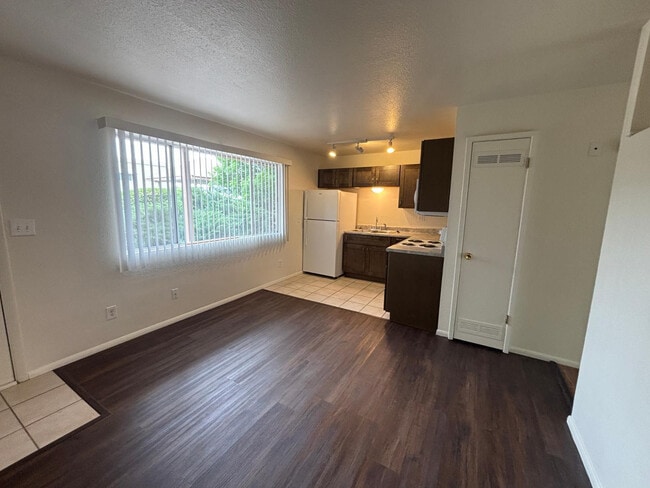 Photo - 1200 Lanny Ave Unit Apt 22