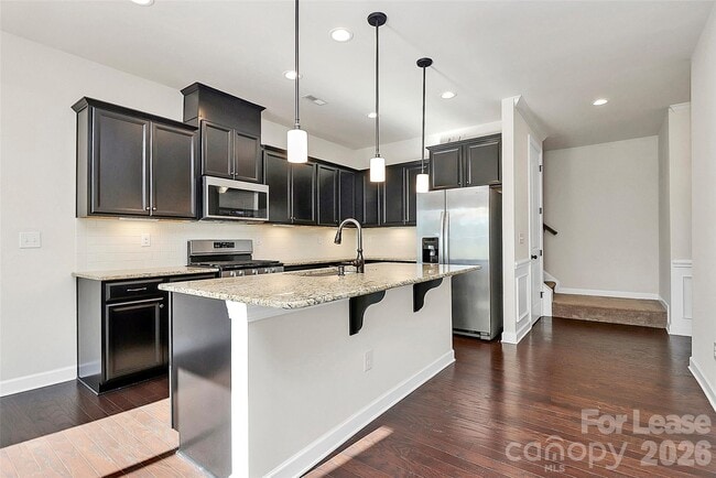 Photo - 5688 Garrow Glen Rd