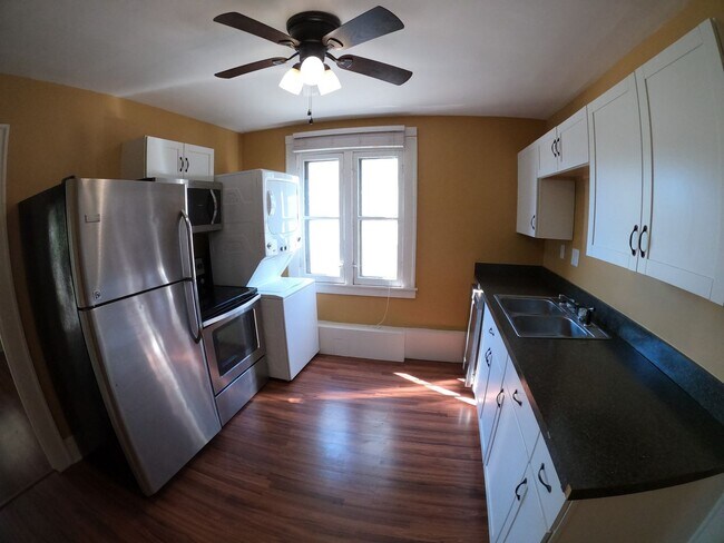 Photo - 120 S West St Unit D097-2 S West 120  2 - Upper
