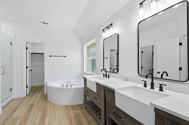 Photo - 3013 Kimble Dr