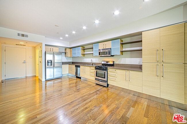 Photo - 1234 Wilshire Blvd Unit 313