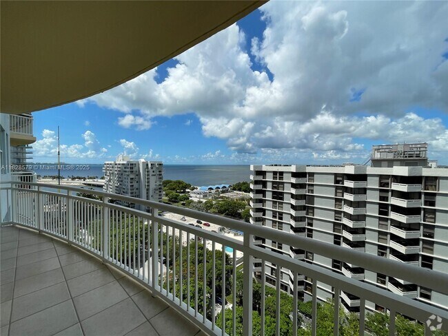 Building Photo - 2475 Brickell Ave Unit 1201 Rental