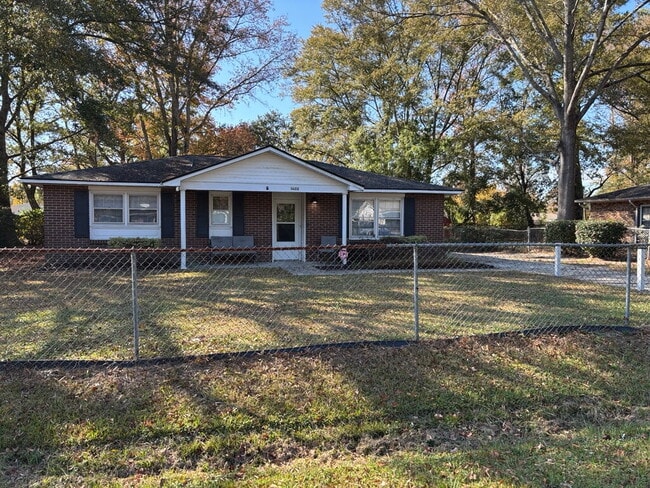 Photo - 4411 Donwood Dr