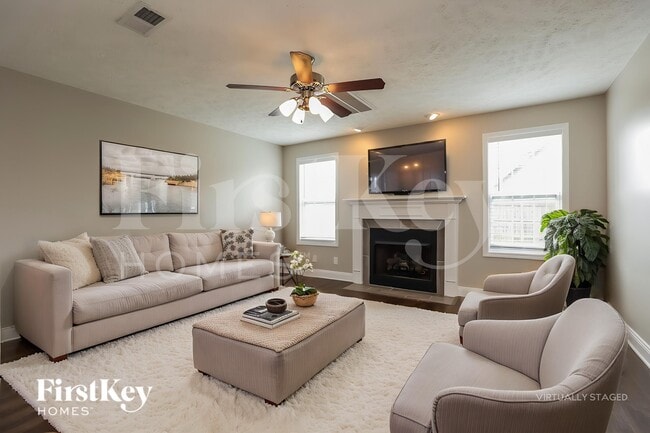 Photo - 1280 Eagle's View Dr