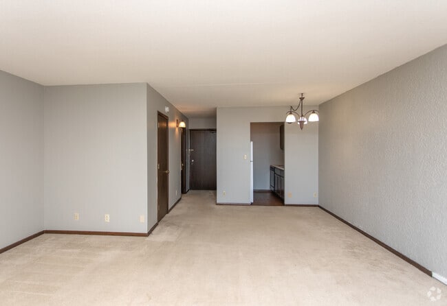 Studio, 1BA - 510SF