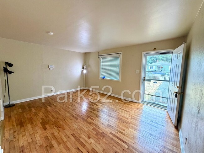 Photo - Cute 2 Bedroom in Tacoma