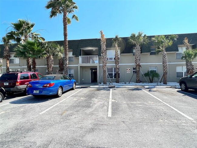 Building Photo - 14120 Palm St Unit 103 Rental