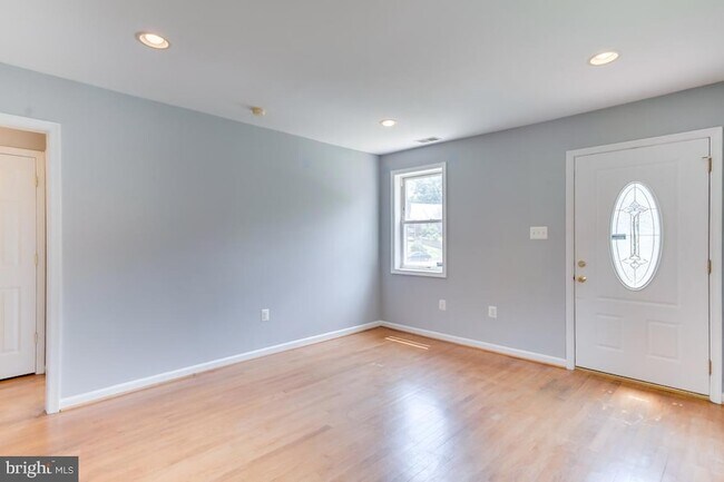 Photo - 103 Melbourne Ave