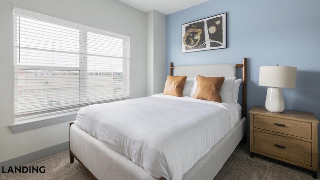 2422 S Carrier Pkwy Unit 335