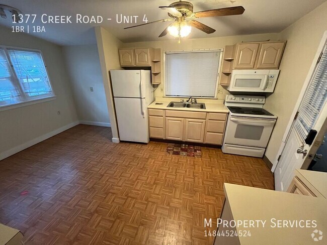 Building Photo - Cozy One Bedroom Apartment Available near ... Unit 4