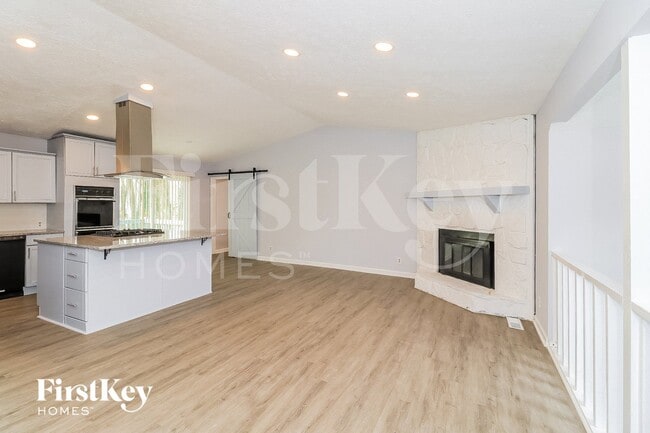 Photo - 2039 Bascomb Carmel Rd
