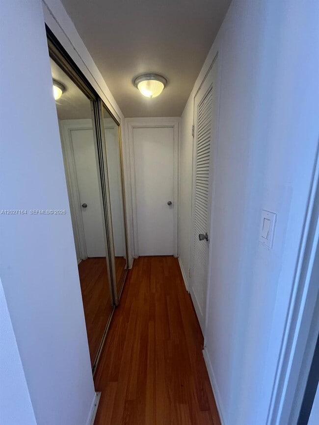 Photo - 1351 NE Miami Gardens Dr Unit 1625E