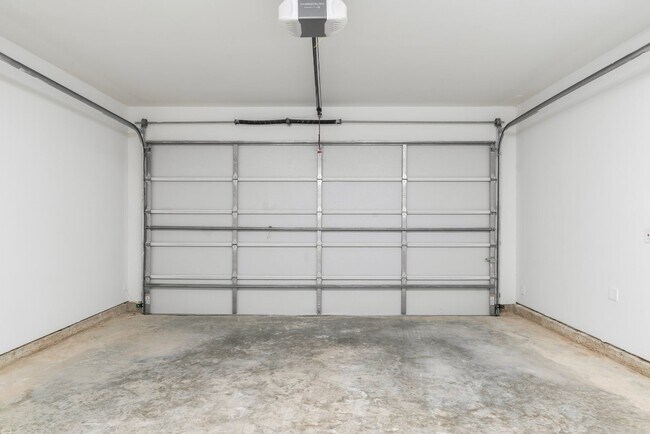 Photo - 816 Curtin St