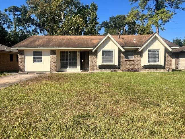 Photo - 6415 Heath St