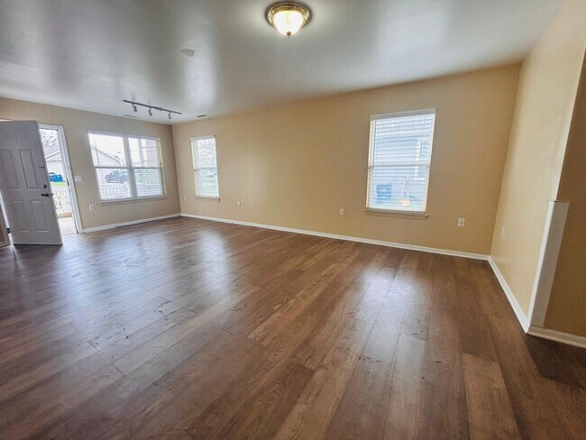 Photo - 65 Westover St