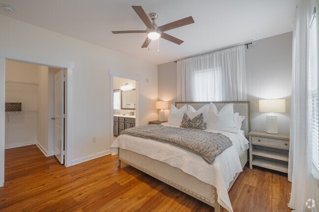 2BR, 2BA - 1,176SF - Primary Bedroom