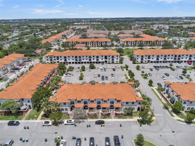 Building Photo - 3529 NW 29th Pl