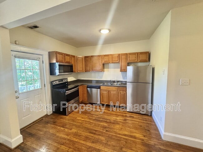 Photo - 1514 Bainbridge St Unidad B