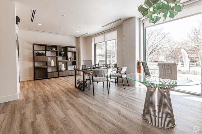 Building Photo - Cambrian Rental