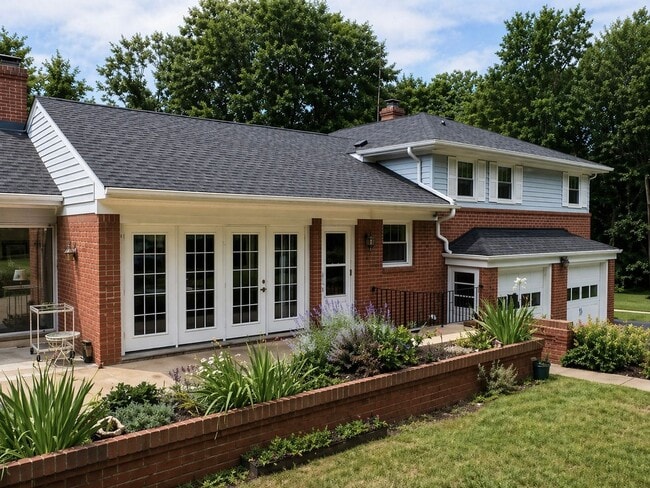 Building Photo - Roomy 3-Bedroom Home in Pantops with a 2 Car Garage and a Pool!